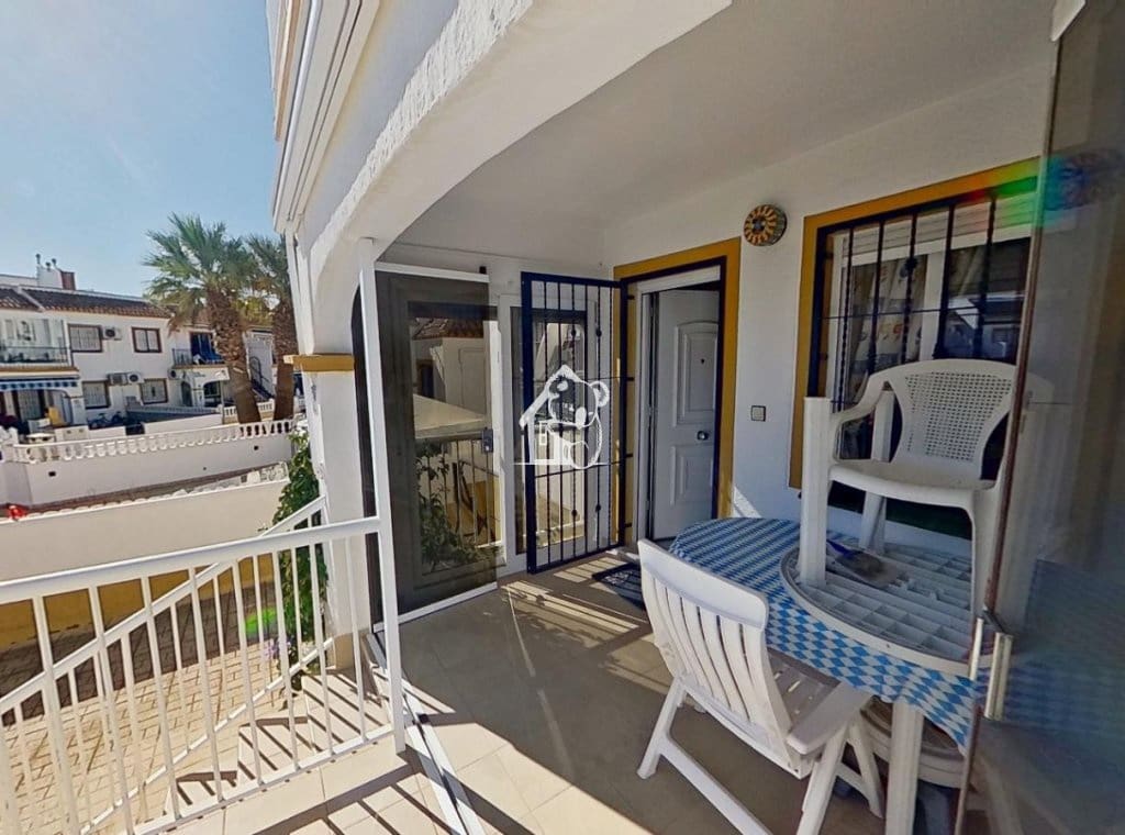 3 sovrum Villa att hyra i La Florida - 1 000 € (Ref: 9819731)
