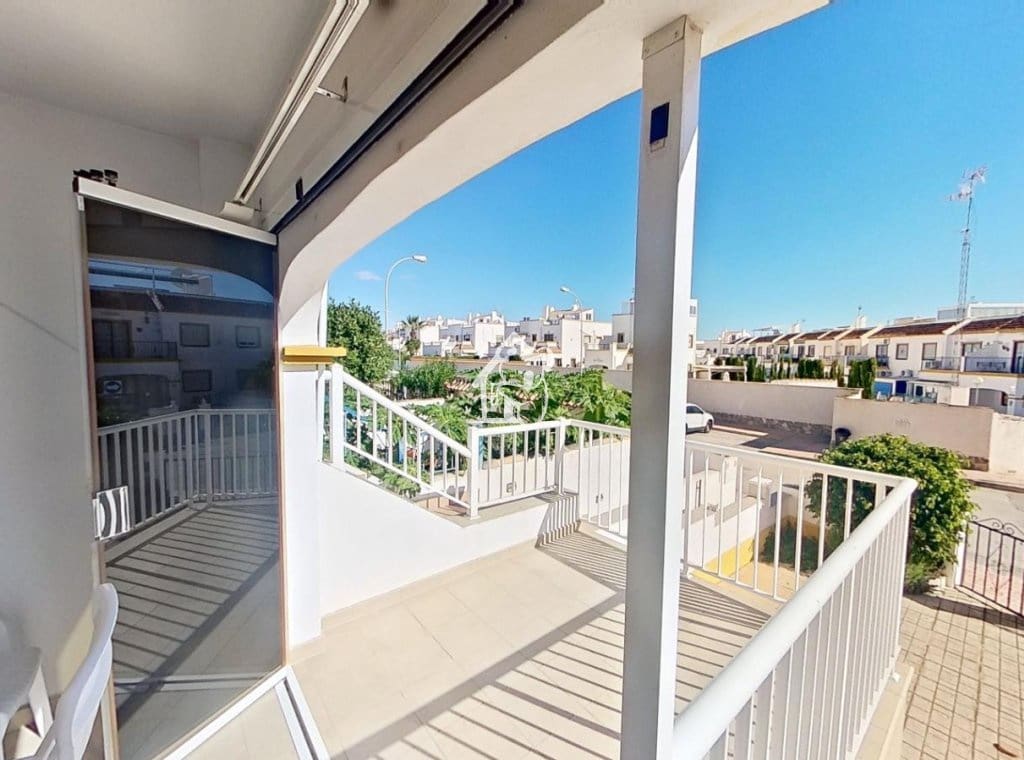 3 sovrum Villa att hyra i La Florida - 1 000 € (Ref: 9819731)