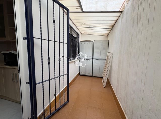 3 soverom Villa til leie i La Florida, Orihuela - € 1 000 (Ref: 9819731)