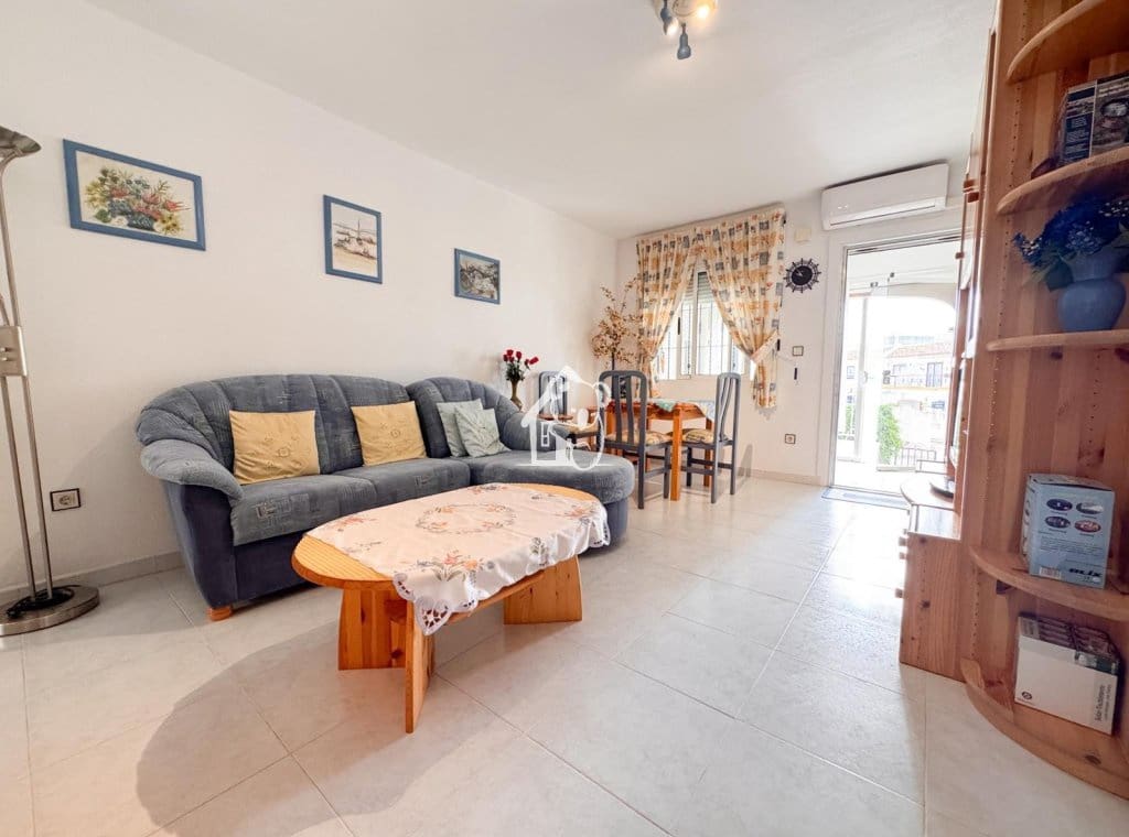 3 soverom Villa til leie i La Florida - € 1 000 (Ref: 9819731)