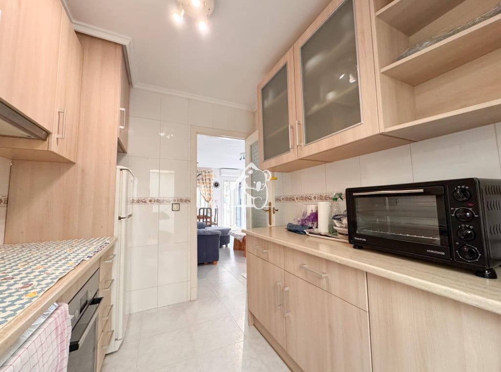 3 soverom Villa til leie i La Florida - € 1 000 (Ref: 9819731)