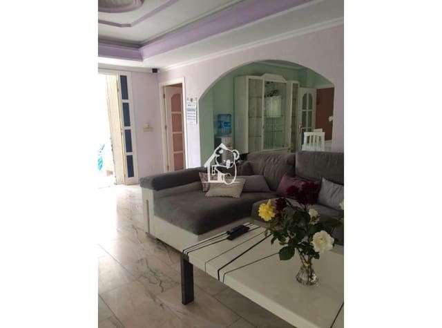 3 quarto Moradia para arrendar em Los Frutales, Torrevieja com piscina - 2 800 € (Ref: 9819732)
