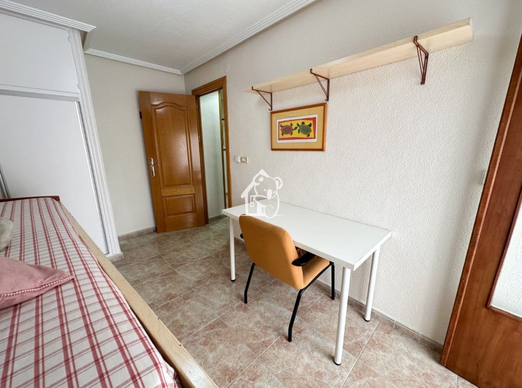 3 bedroom Apartment for rent in Rojales - € 900 (Ref: 9824345)