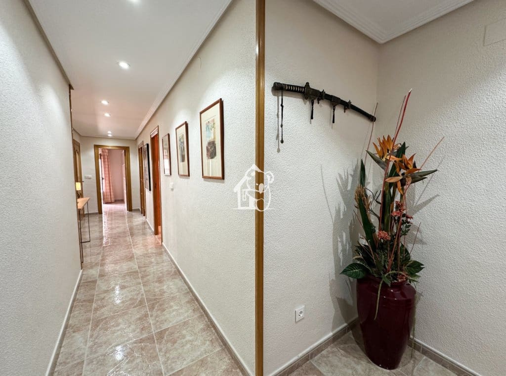 3 bedroom Apartment for rent in Rojales - € 900 (Ref: 9824345)