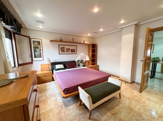 3 soverom Leilighet til leie i Rojales - € 900 (Ref: 9824345)