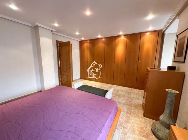 3 soverom Leilighet til leie i Rojales - € 900 (Ref: 9824345)