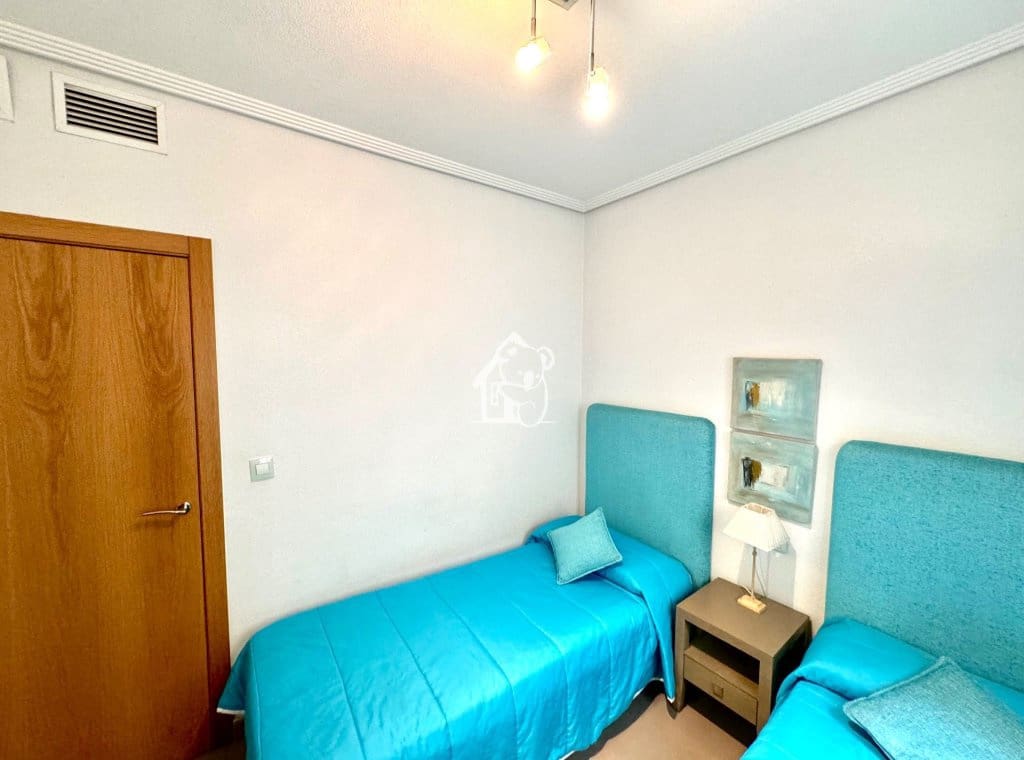 2 bedroom Apartment for rent in Guardamar del Segura - € 850 (Ref: 9824346)