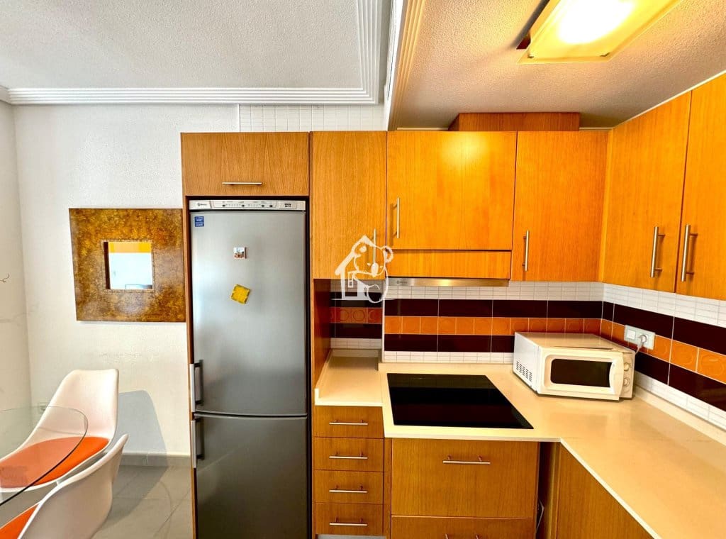 2 bedroom Apartment for rent in Guardamar del Segura - € 850 (Ref: 9824346)