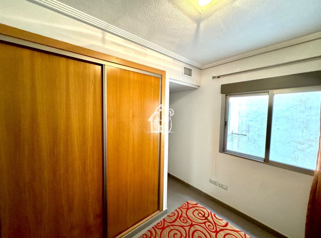 2 bedroom Apartment for rent in Guardamar del Segura - € 850 (Ref: 9824346)