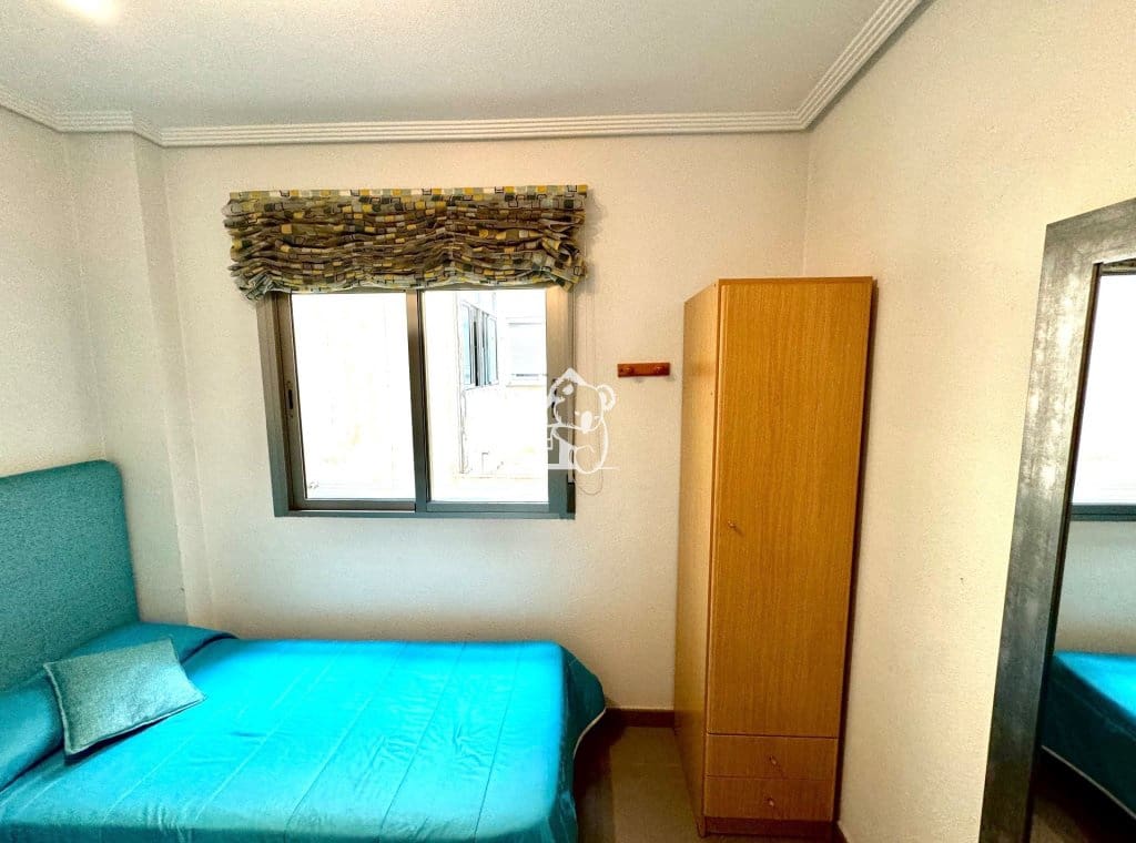 2 bedroom Apartment for rent in Guardamar del Segura - € 850 (Ref: 9824346)