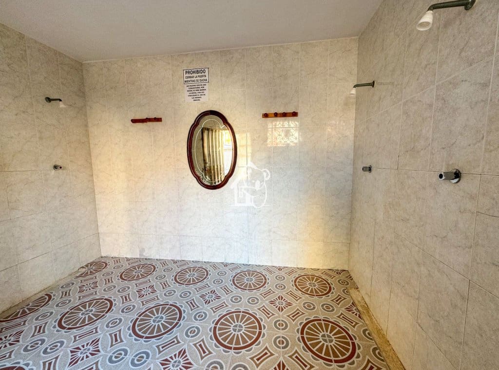 2 slaapkamer Appartement te huur in Torrevieja - € 700 (Ref: 9826120)