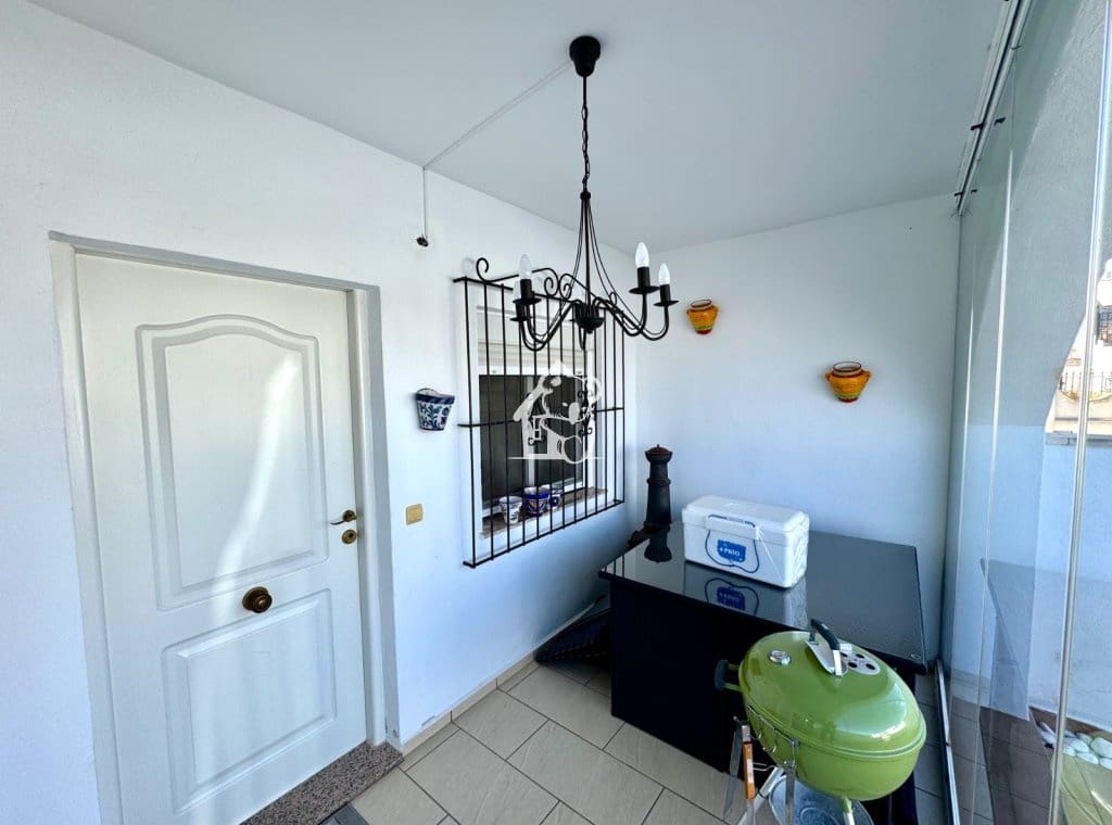 2 slaapkamer Villa te huur in Orihuela Costa - € 1.200 (Ref: 9828133)
