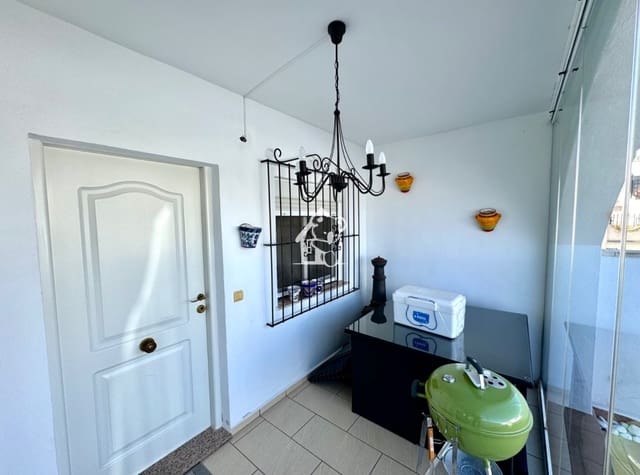 2 slaapkamer Villa te huur in Las Filipinas - € 1.200 (Ref: 9828133)