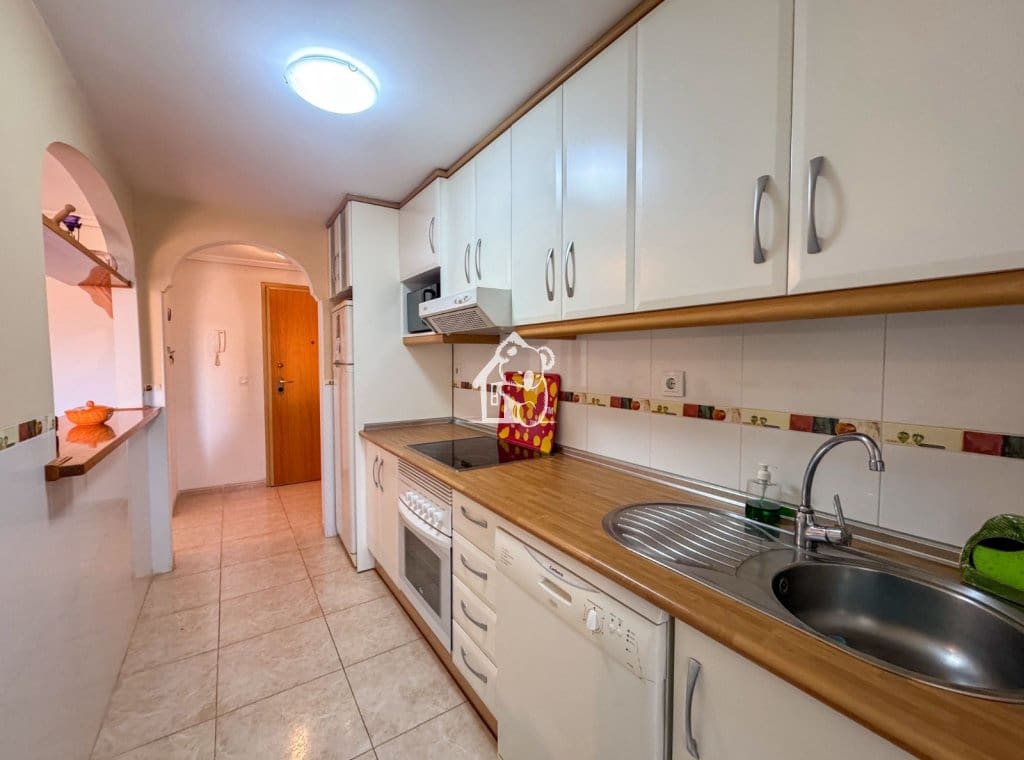 2 bedroom Apartment for rent in Orihuela Costa with pool - € 800 (Ref: 9828135)