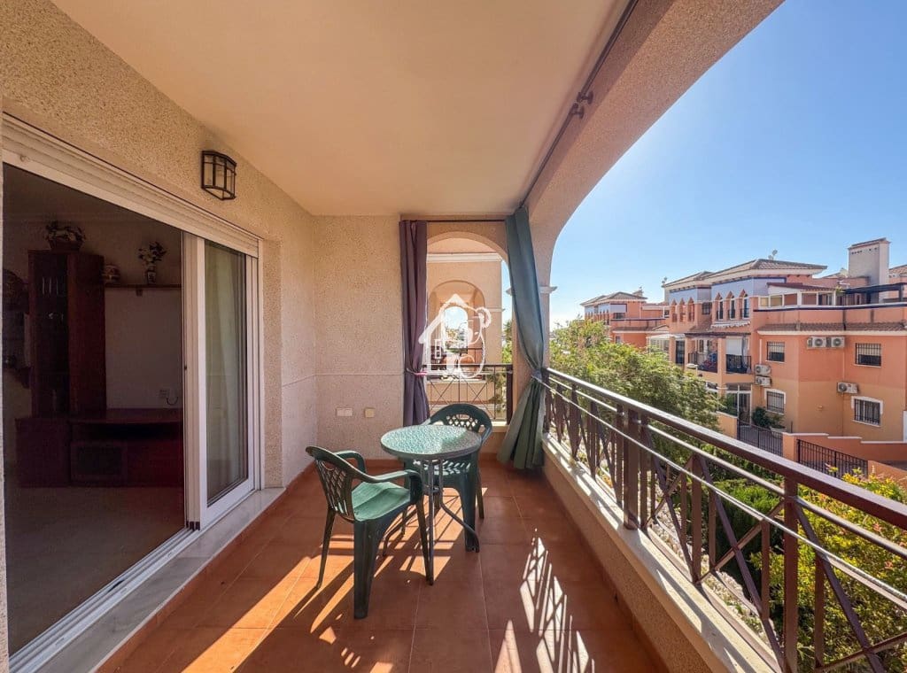 2 bedroom Apartment for rent in Orihuela Costa with pool - € 800 (Ref: 9828135)
