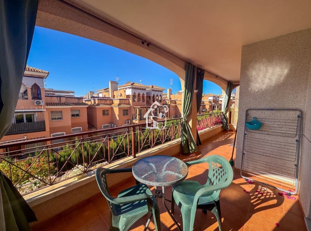 2 bedroom Apartment for rent in Orihuela Costa with pool - € 800 (Ref: 9828135)