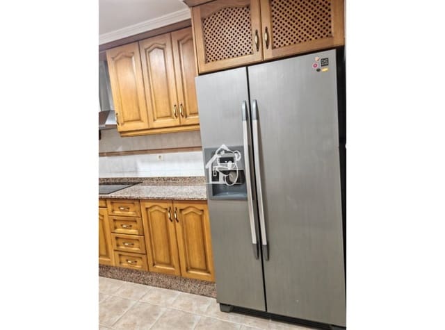 3 Zimmer Villa zu vermieten in Bigastro mit Garage - 1.100 € (Ref: 9830468)