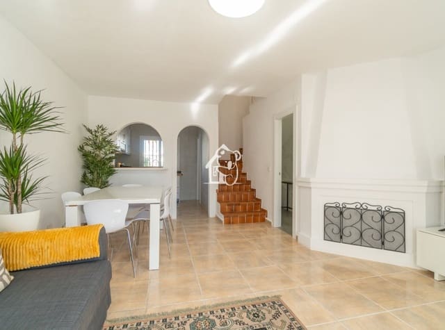 3 slaapkamer Huis te huur in Villamartin, Orihuela met zwembad - € 1.600 (Ref: 9830470)