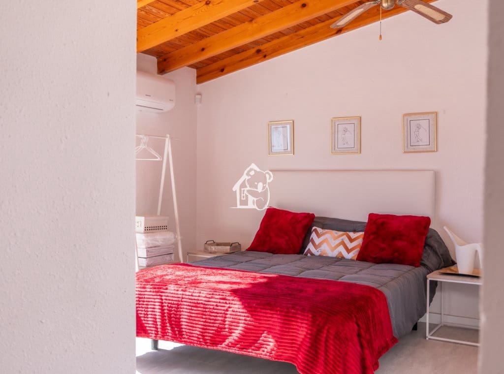 3 slaapkamer Huis te huur in Villamartin met zwembad - € 1.600 (Ref: 9830470)