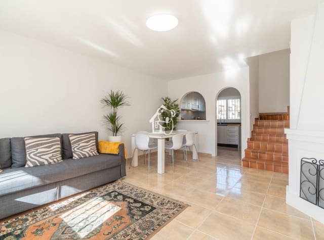 3 slaapkamer Huis te huur in Villamartin, Orihuela met zwembad - € 1.600 (Ref: 9830470)