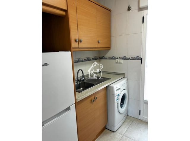 Apartamento de 2 habitaciones en Los Altos en alquiler con piscina - 1.000 € (Ref: 9833116)