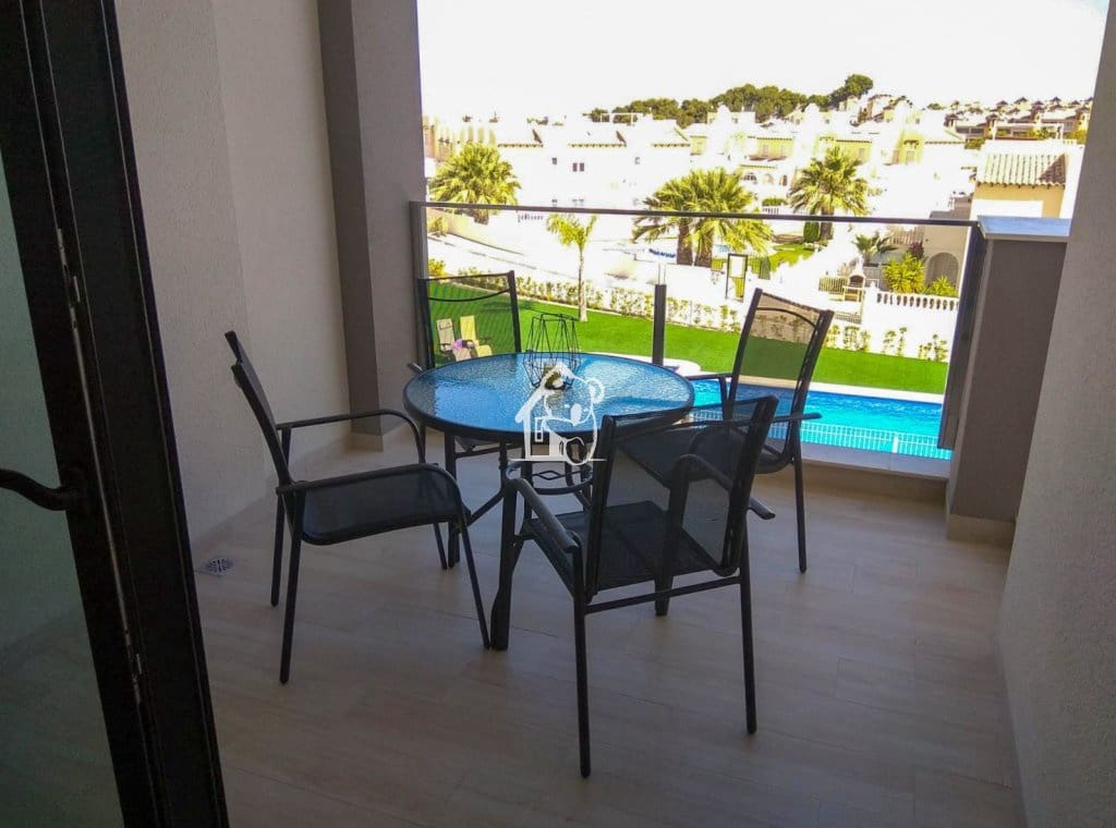 2 bedroom Apartment for rent in Villamartin with pool garage - € 1,200 (Ref: 9835023)