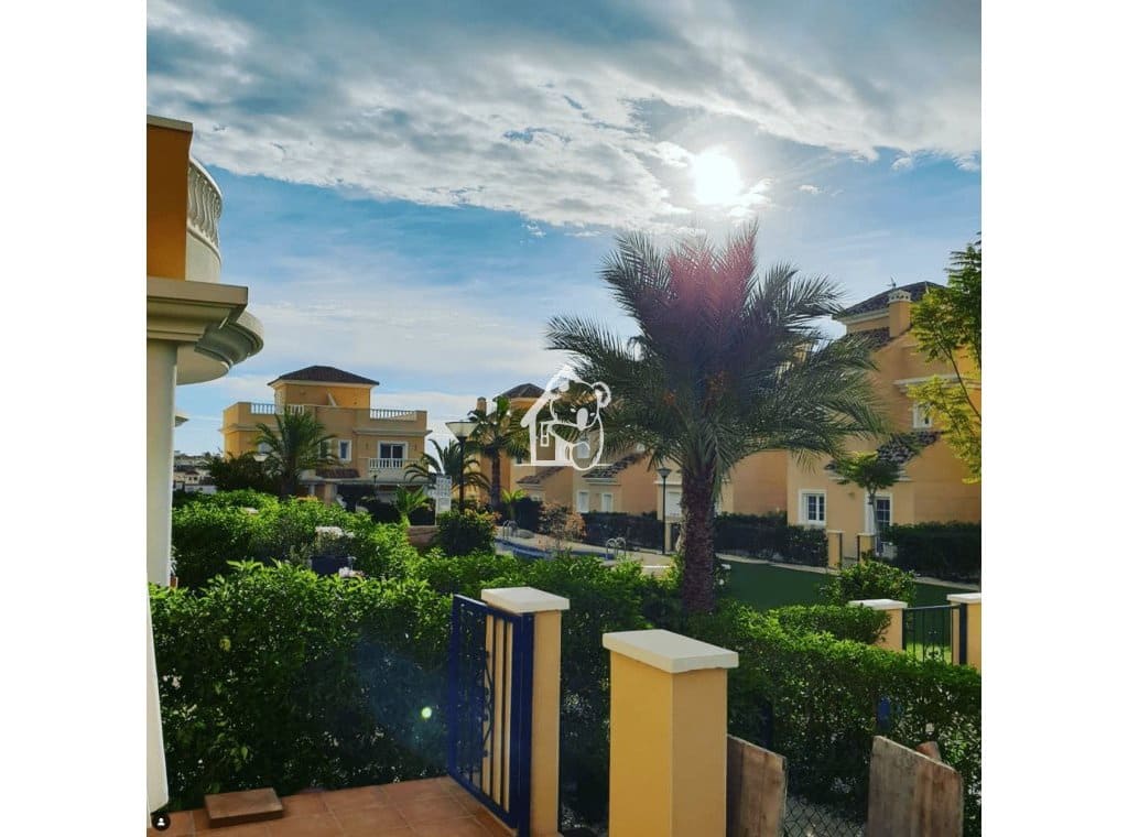 3 bedroom Villa for rent in San Fulgencio with pool garage - € 1,590 (Ref: 9844686)