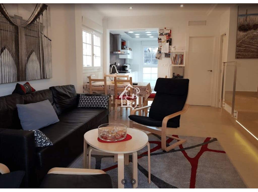 3 bedroom Villa for rent in San Fulgencio with pool garage - € 1,590 (Ref: 9844686)