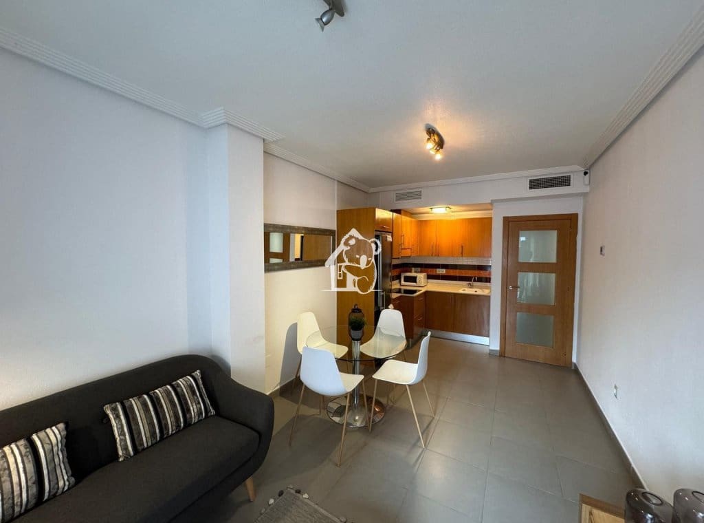2 bedroom Apartment for rent in Guardamar del Segura - € 850 (Ref: 9844687)