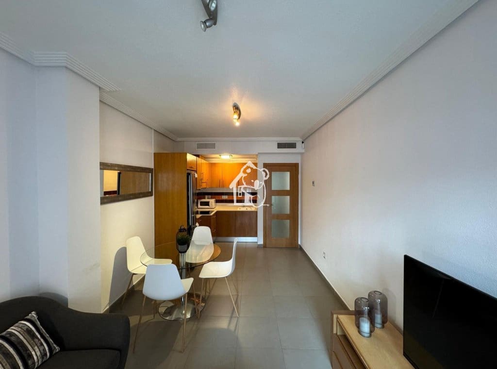 2 bedroom Apartment for rent in Guardamar del Segura - € 850 (Ref: 9844687)
