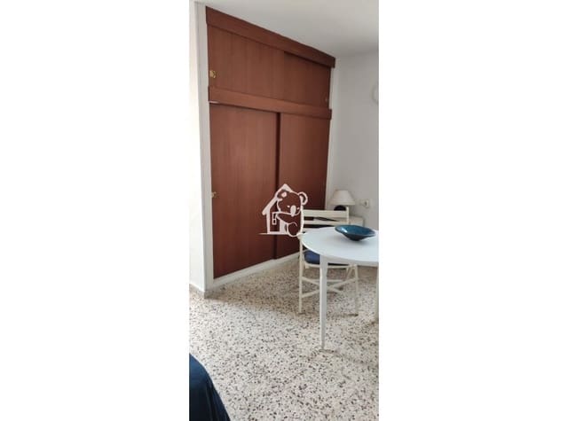 2 bedroom Penthouse for rent in Playa del Cura, Torrevieja with pool garage - € 900 (Ref: 9848489)