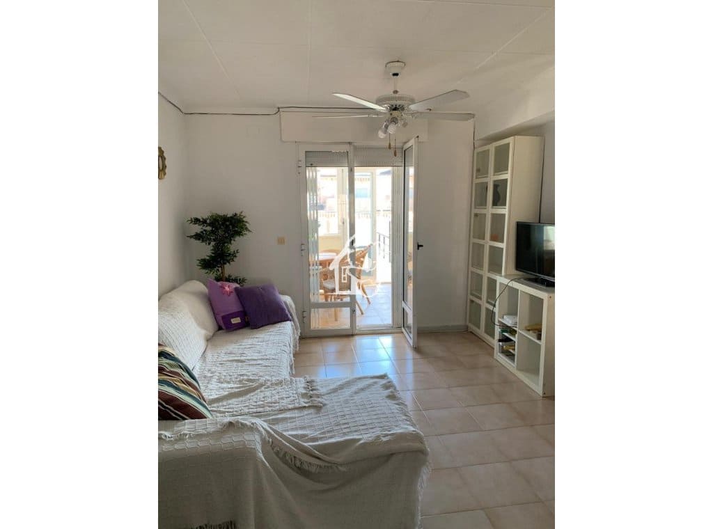 1 bedroom Villa for rent in Villamartin with pool - € 1,600 (Ref: 9850768)