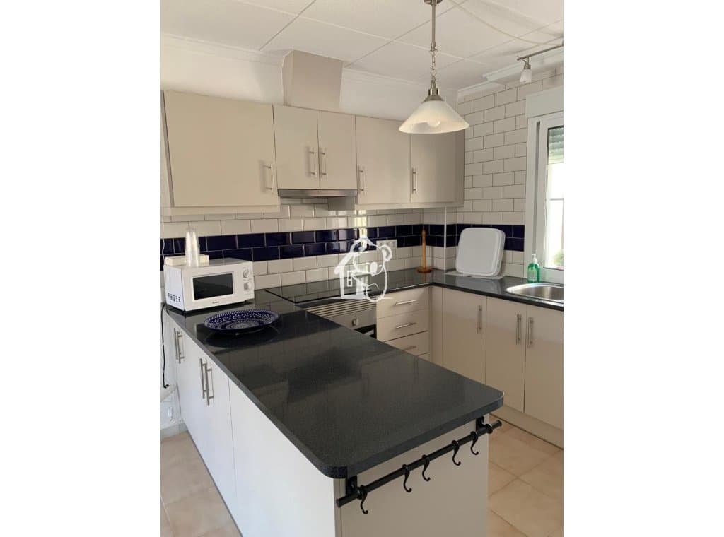 1 bedroom Villa for rent in Villamartin with pool - € 1,600 (Ref: 9850768)