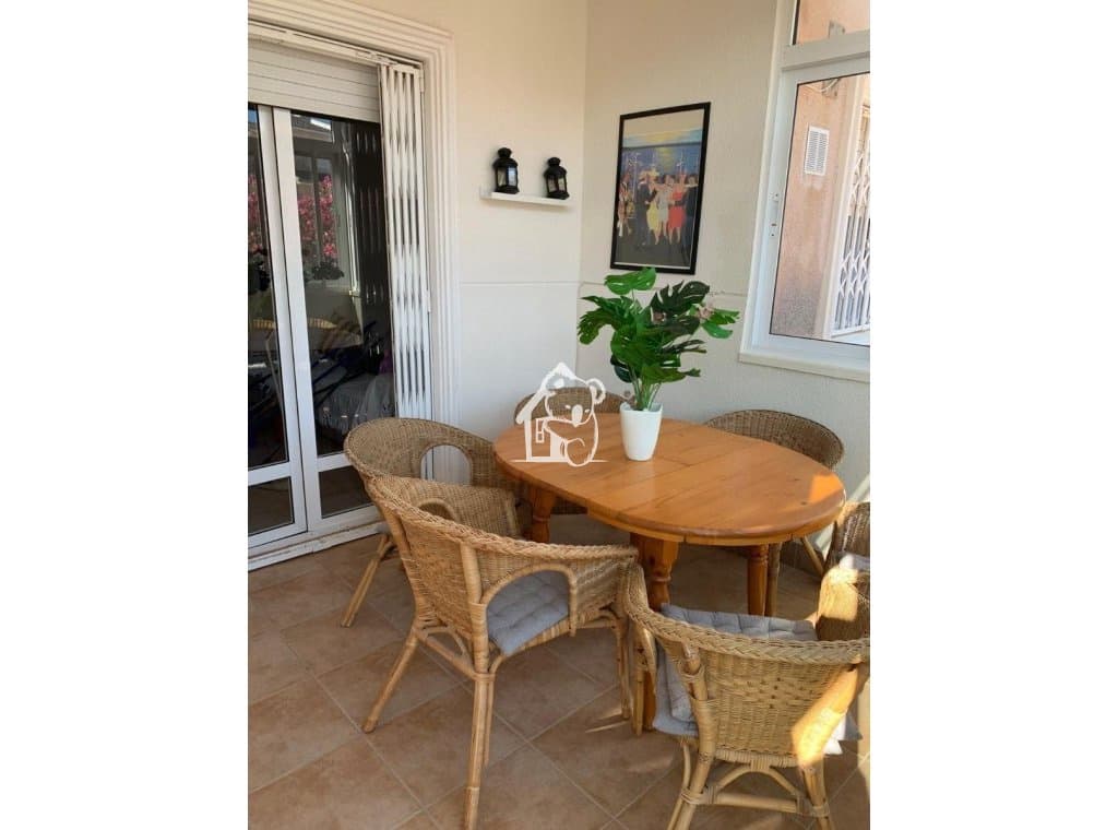 1 bedroom Villa for rent in Villamartin with pool - € 1,600 (Ref: 9850768)