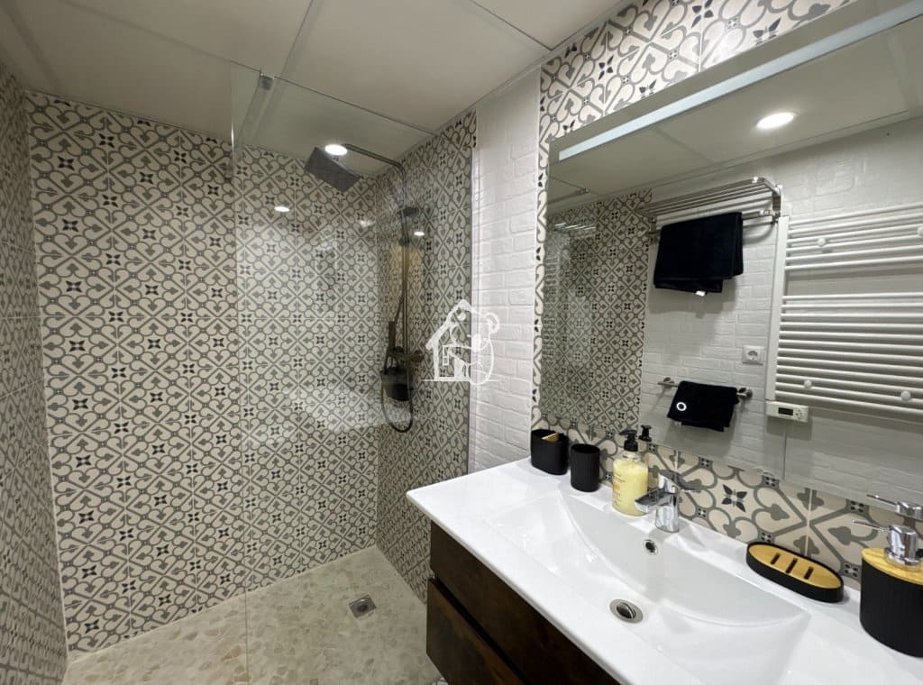 4 chambre Appartement à vendre à Torrevieja - 285 000 € (Ref: 9850771)