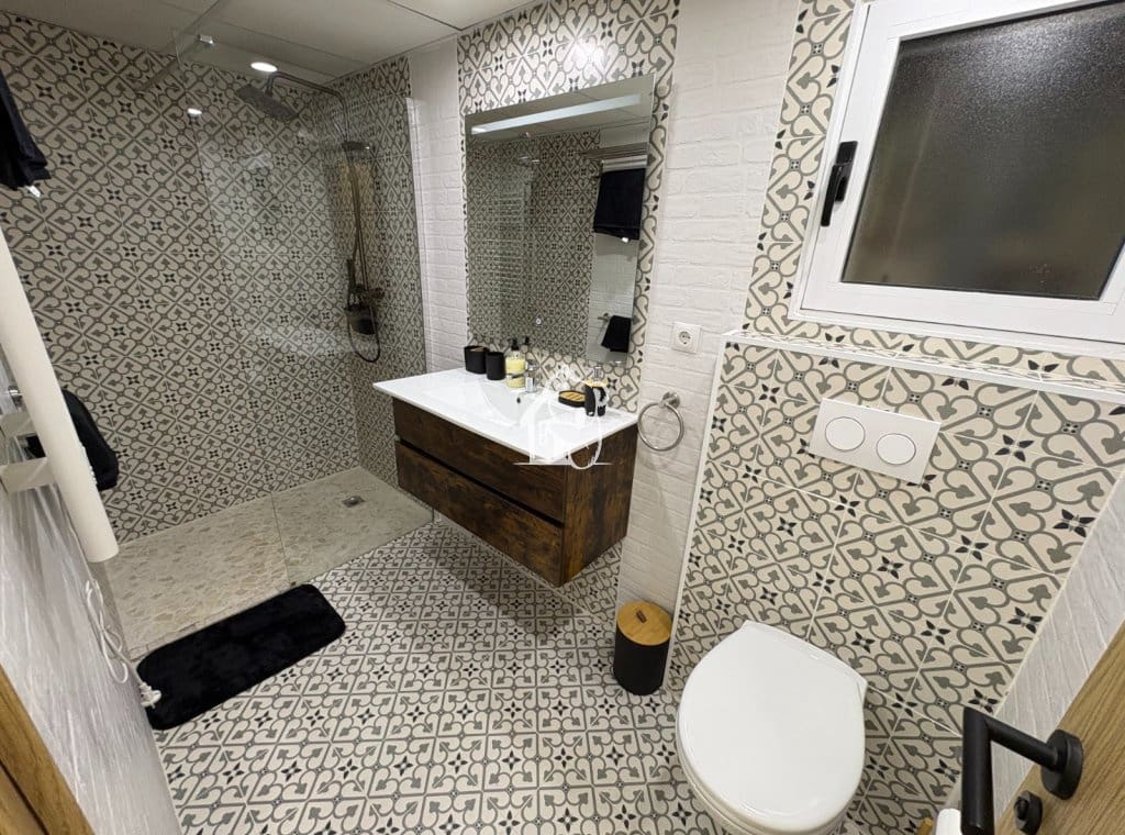 4 chambre Appartement à vendre à Torrevieja - 285 000 € (Ref: 9850771)