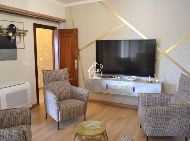 4 soveværelse Villa til leje i La Zenia, Orihuela med swimmingpool garage - € 2.600 (Ref: 9854708)