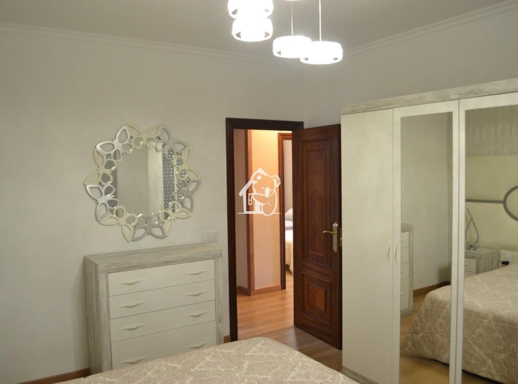 4 soveværelse Villa til leje i Orihuela Costa med swimmingpool garage - € 2.600 (Ref: 9854708)