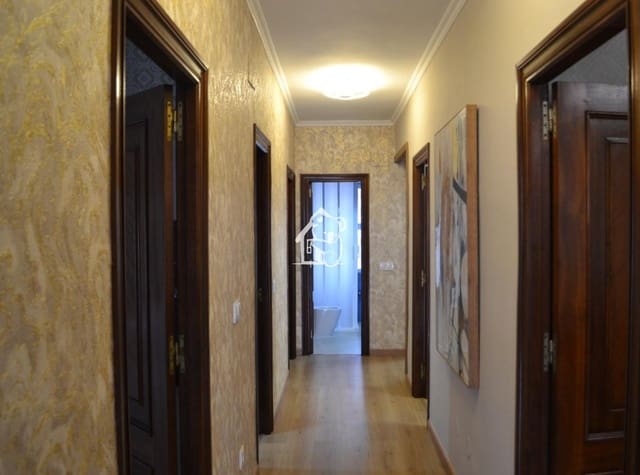 4 soveværelse Villa til leje i La Zenia, Orihuela med swimmingpool garage - € 2.600 (Ref: 9854708)