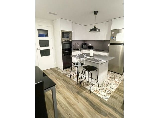 2 soveværelse Byhus til leje i Torre de la Horadada, Pilar de la Horadada - € 1.500 (Ref: 9854709)