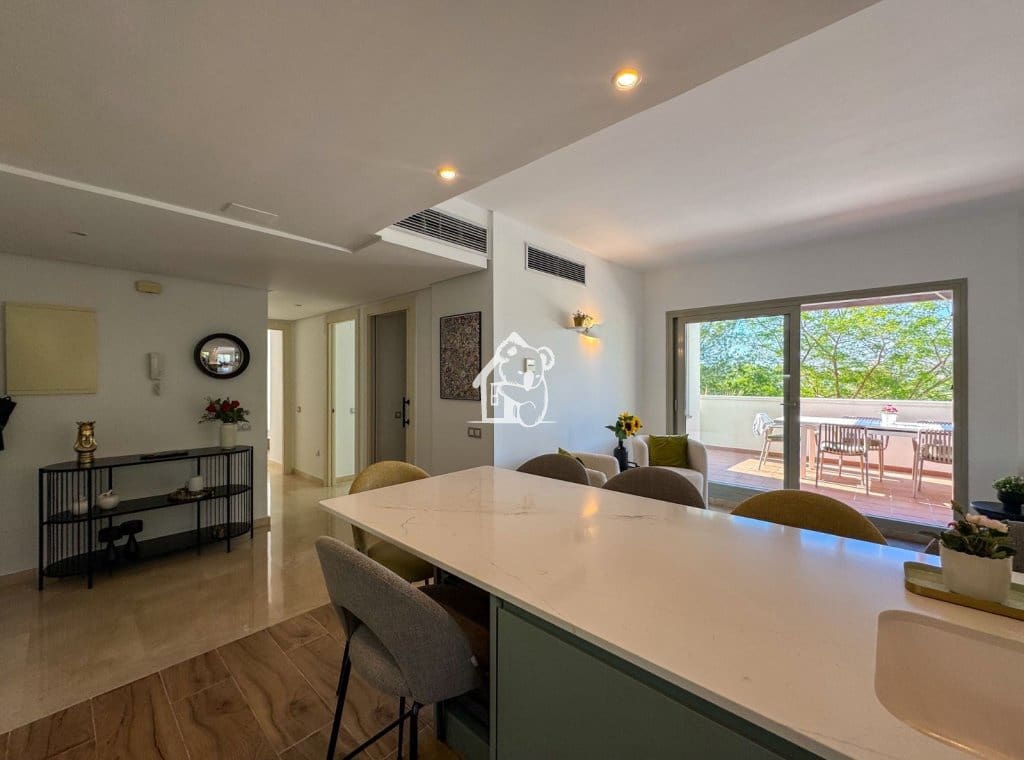 3 bedroom Apartment for rent in Orihuela Costa with pool - € 2,200 (Ref: 9861377)