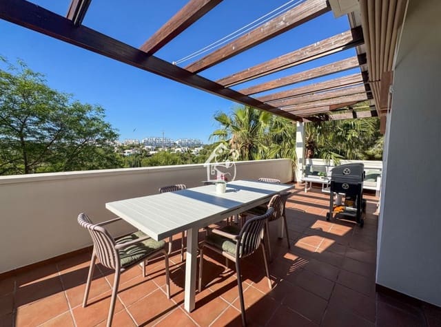 3 bedroom Apartment for rent in Las Colinas Golf, Orihuela with pool - € 2,200 (Ref: 9861377)