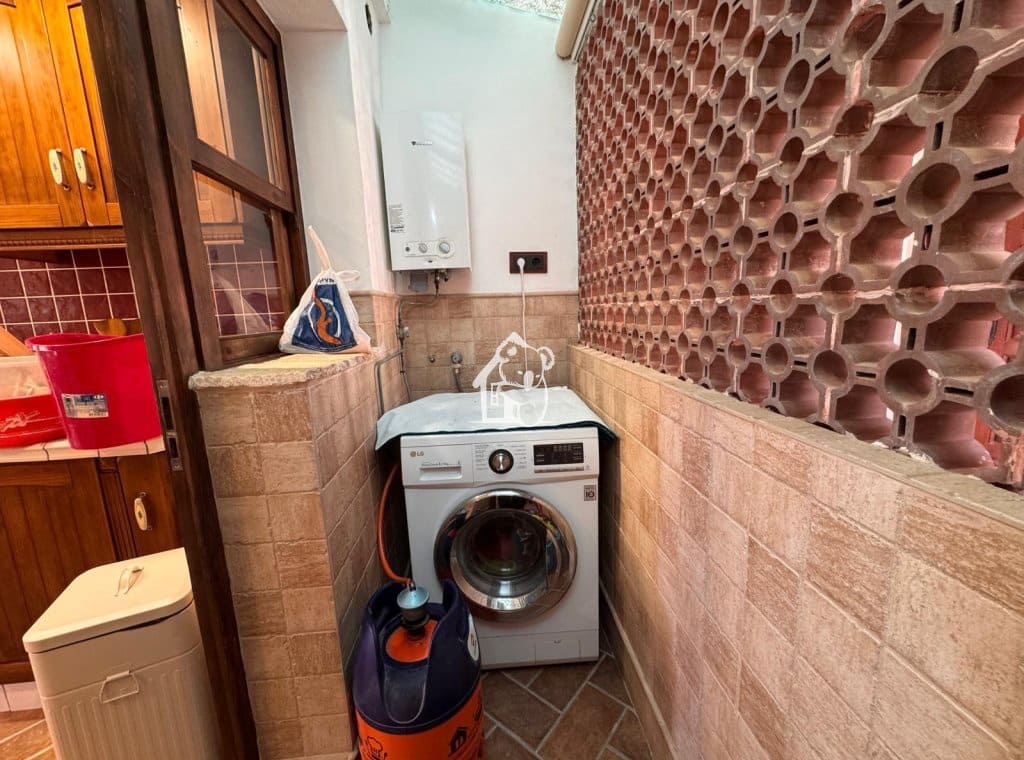 3 bedroom Apartment for rent in Guardamar del Segura - € 1,600 (Ref: 9863855)