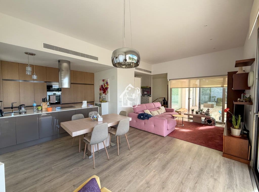 4 slaapkamer Villa te koop in Orihuela Costa met zwembad garage - € 1.400.000 (Ref: 9868033)