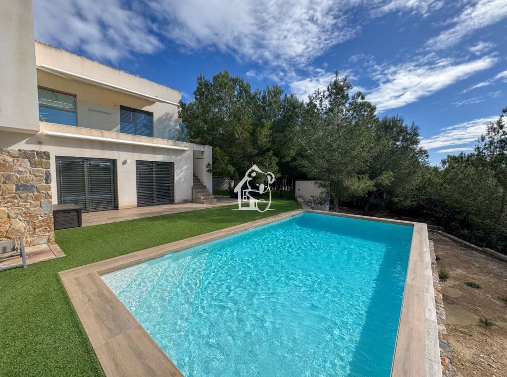 4 slaapkamer Villa te koop in Orihuela Costa met zwembad garage - € 1.400.000 (Ref: 9868033)