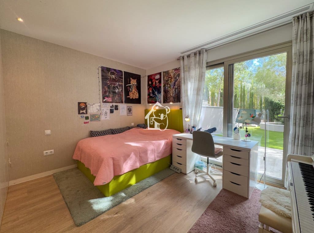 4 slaapkamer Villa te koop in Orihuela Costa met zwembad garage - € 1.400.000 (Ref: 9868033)