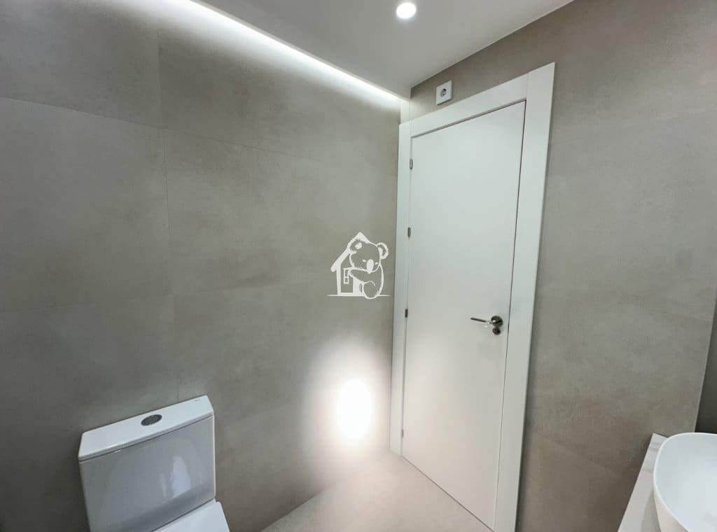 3 bedroom Apartment for sale in Benejuzar with garage - € 180,000 (Ref: 9875535)