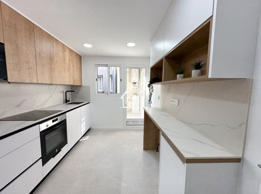 3 bedroom Apartment for sale in Benejuzar with garage - € 180,000 (Ref: 9875535)