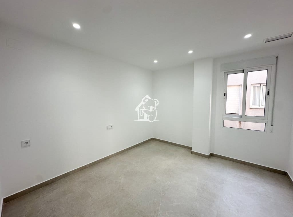 3 bedroom Apartment for sale in Benejuzar with garage - € 180,000 (Ref: 9875535)