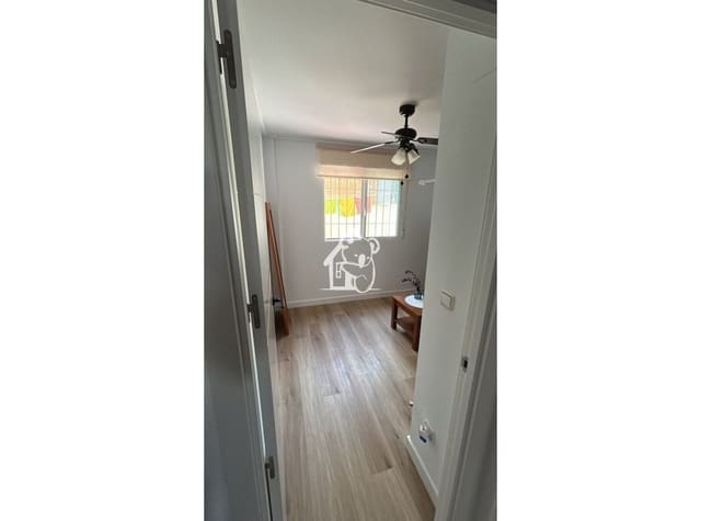2 soveværelse Villa til leje i Lomas de Cabo Roig - Los Dolses, Orihuela med swimmingpool garage - € 1.000 (Ref: 9877699)